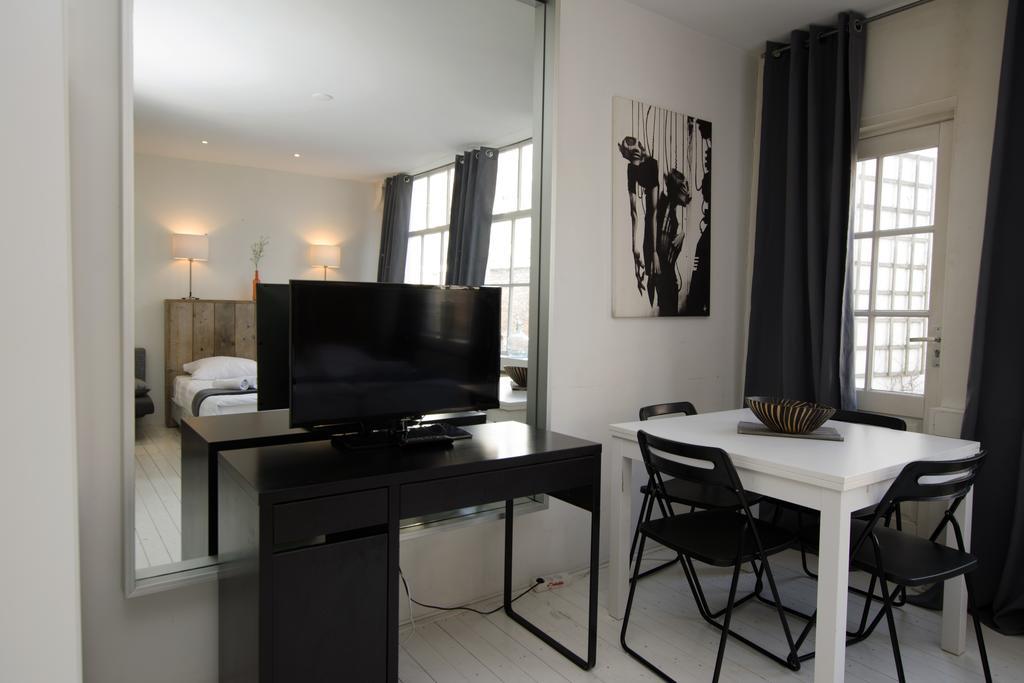 Amsliving Bed & Breakfast Amsterdam Exterior photo