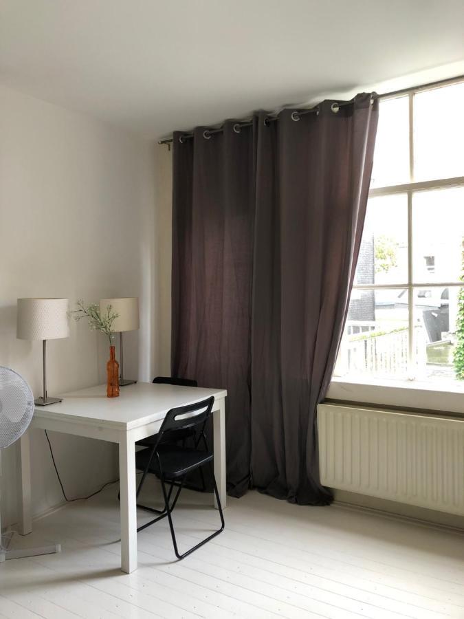 Amsliving Bed & Breakfast Amsterdam Exterior photo