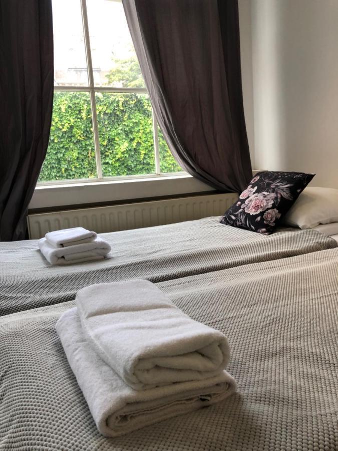 Amsliving Bed & Breakfast Amsterdam Exterior photo